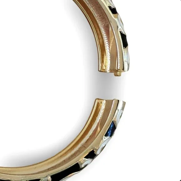 Beautiful Vintage-Inspired Black & White Enamel Bangle Bracelet - Picture 7 of 7